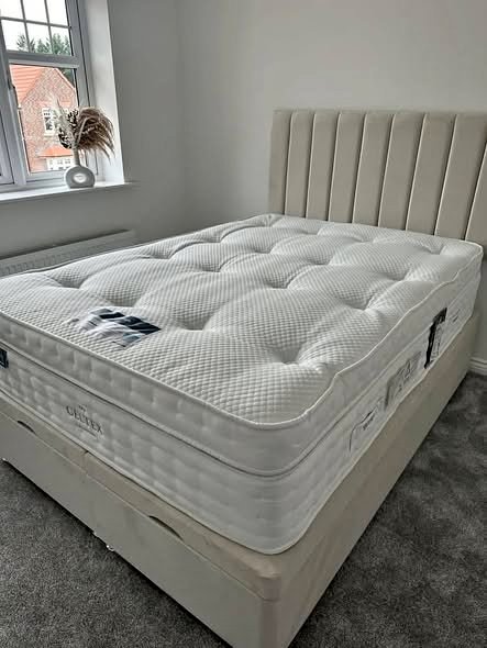 Divan ottoman bed