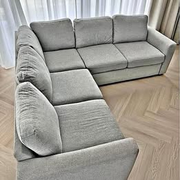 Lilly sofa