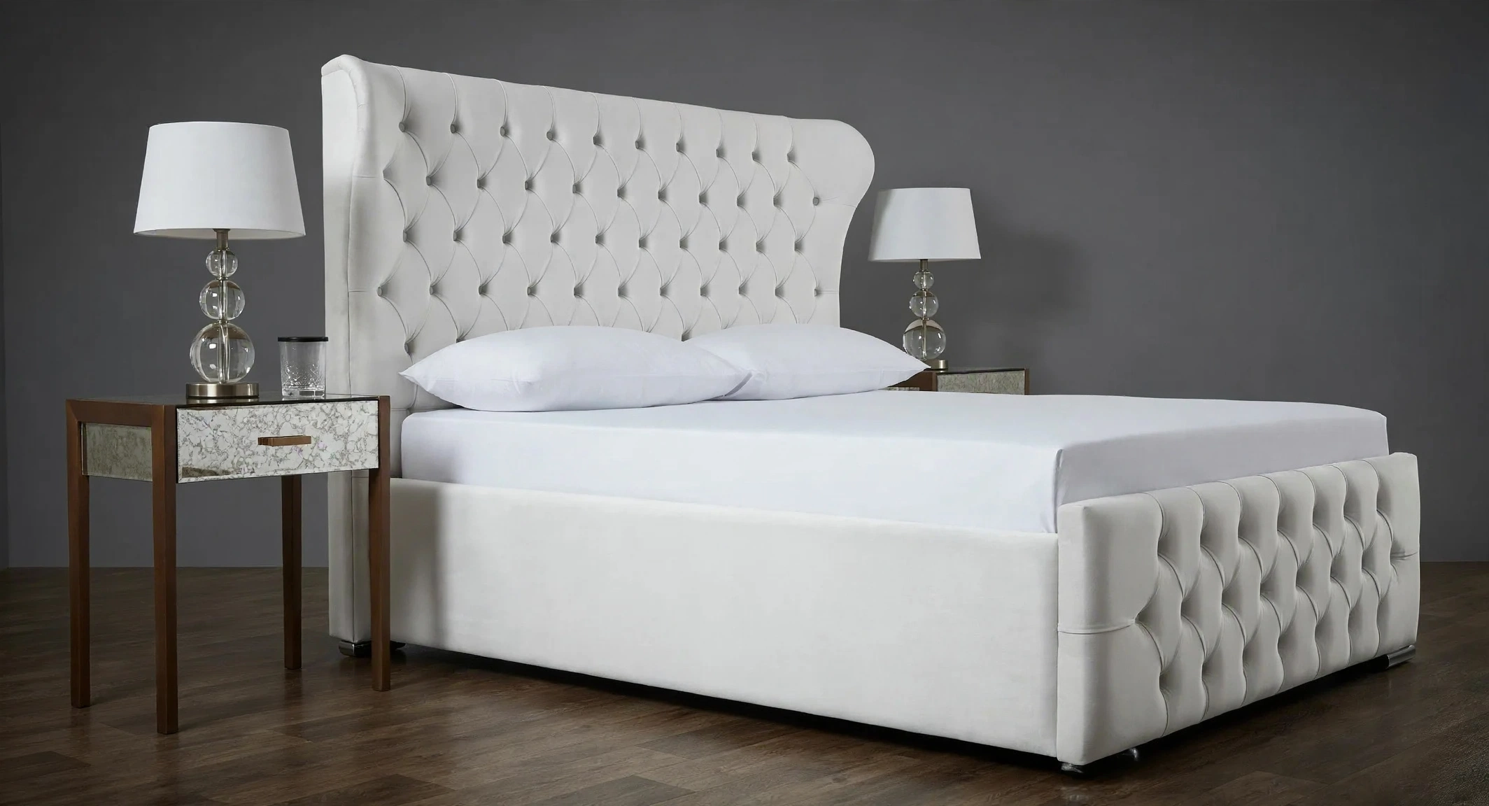 Oxford Wingback White